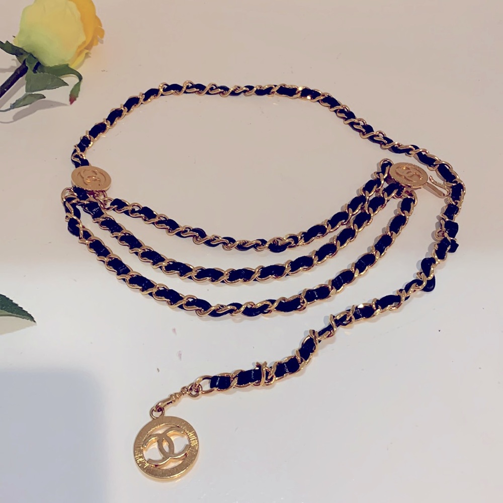 Beautiful Chanel Belt - Picture 4 of 13